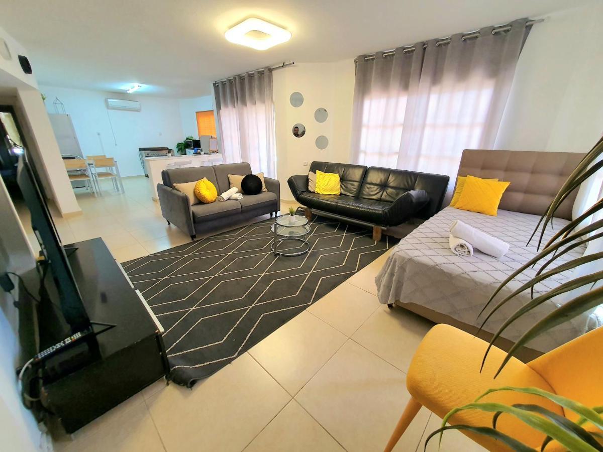 Barak Royal suites 20 Garden jacuzzi Eilat Exterior foto
