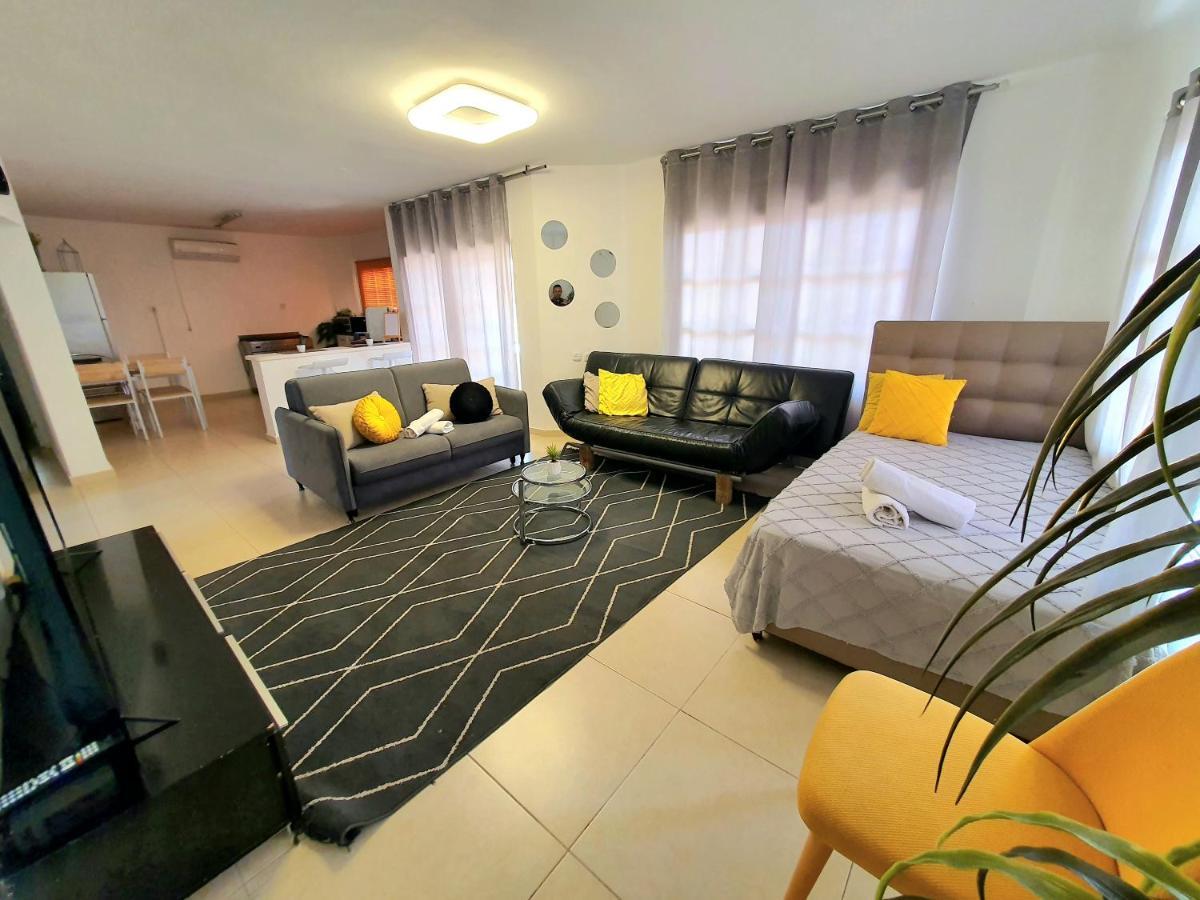 Barak Royal suites 20 Garden jacuzzi Eilat Exterior foto